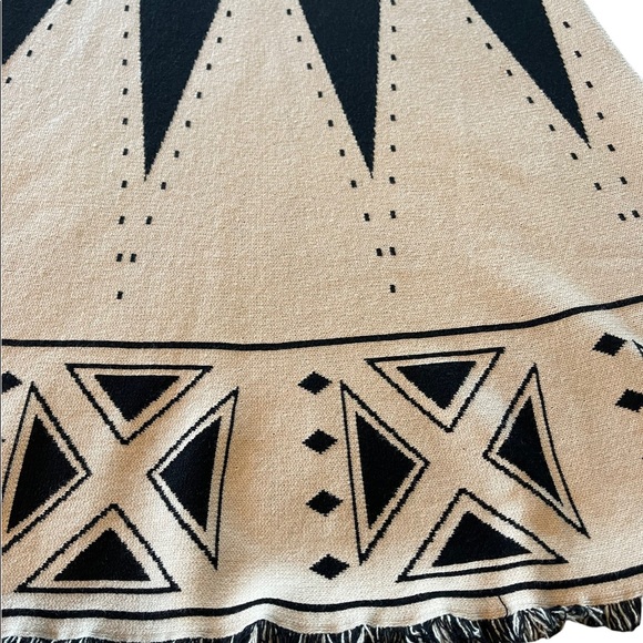 The Marikisha Knit Full Skirt - Picture 2 of 8